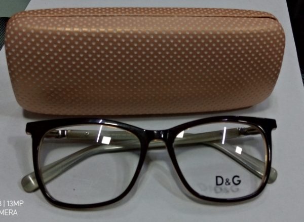 D & G frame